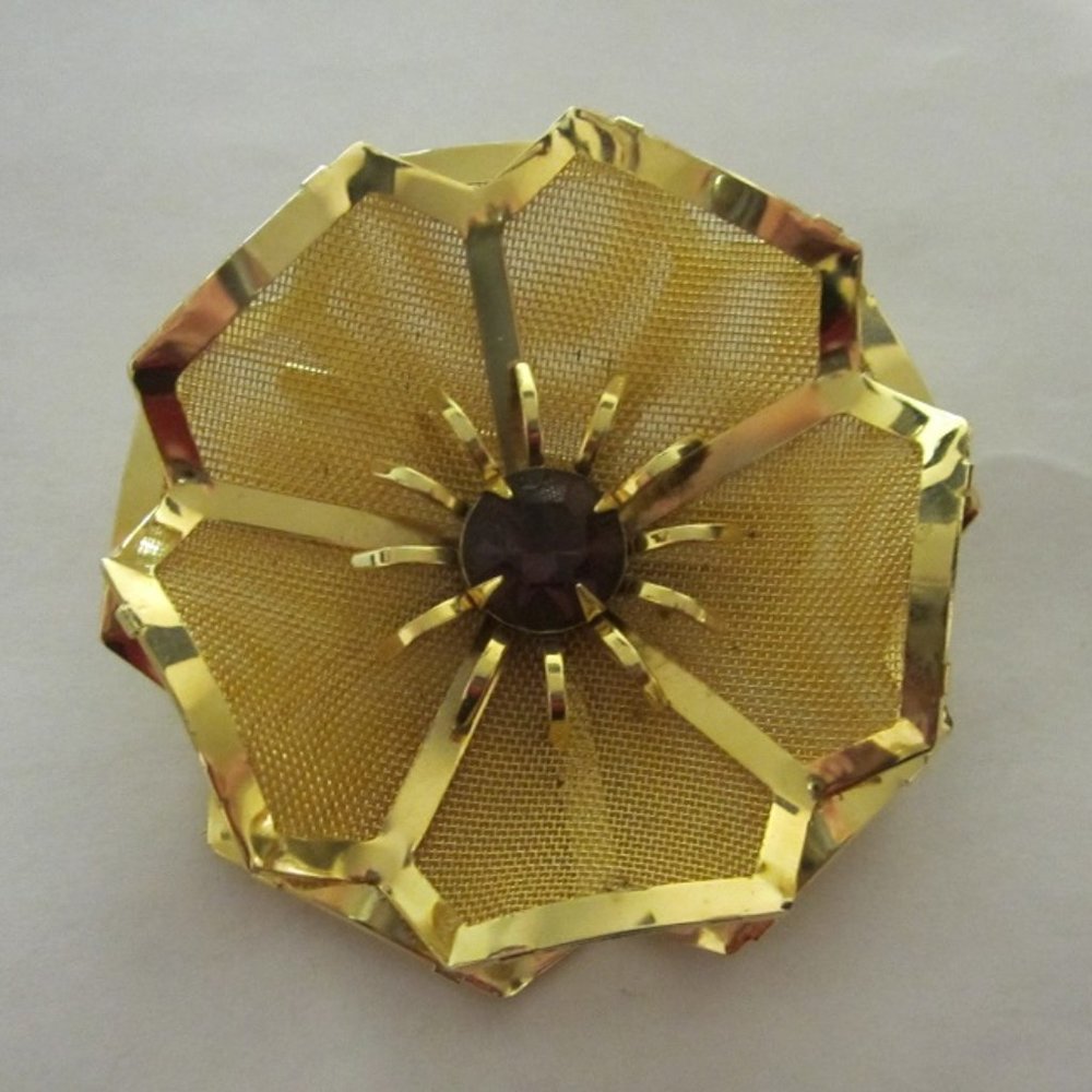 Vintage  Golden mesh flower w/ purple center